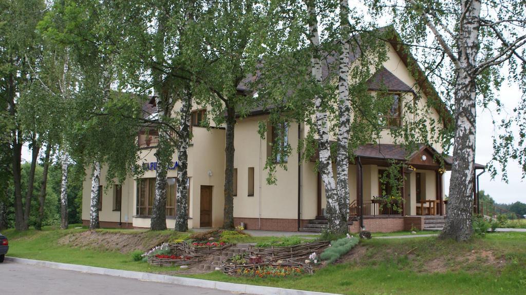 Hotel Rudzupukes Svente Esterno foto