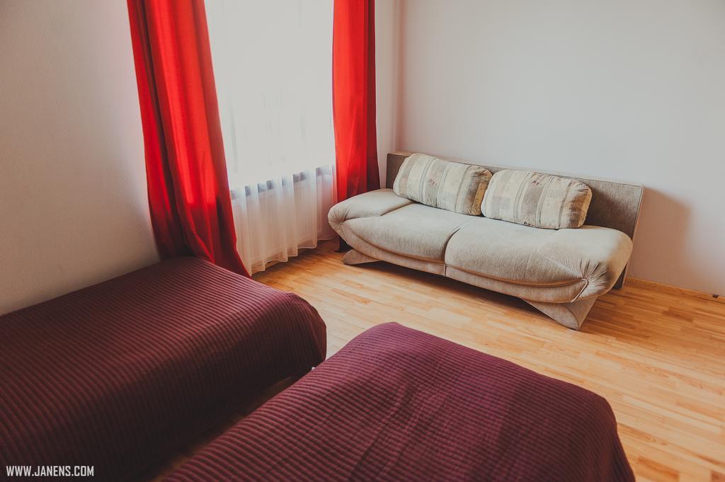 Hotel Rudzupukes Svente Esterno foto