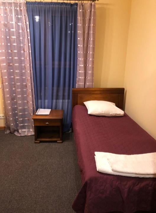 Hotel Rudzupukes Svente Esterno foto